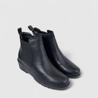Hush Puppies Ladies Leather Ankle Boot HPL01469 Brielle Black DB39