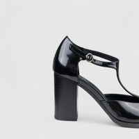 Hush Puppies Soft Style Parvani T Bar Block Heel Court SSL01622 Black SS353