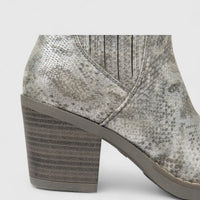 Hush Puppies Soft Style Soft Karen Ladies Ankle Block Heel Boot SSL01440 Metallic Grey DK1