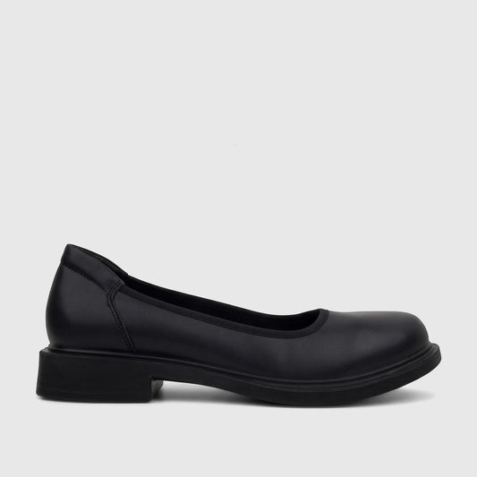 Hush Puppies Soft Style Ladies Valonia Comfort Pump in black leather, with a low block heel, shown from a side profile.