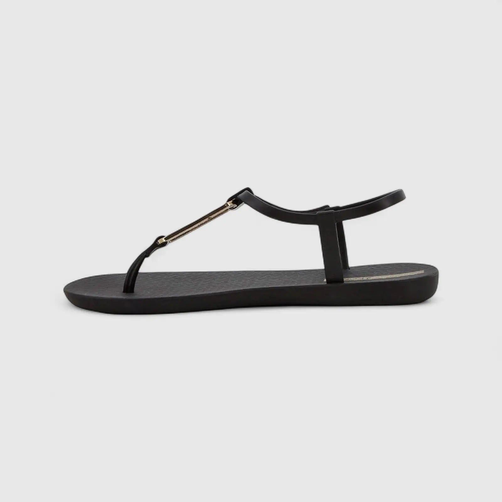Ipanema Class Modern Sandal 2 Black GIL83768 IL153