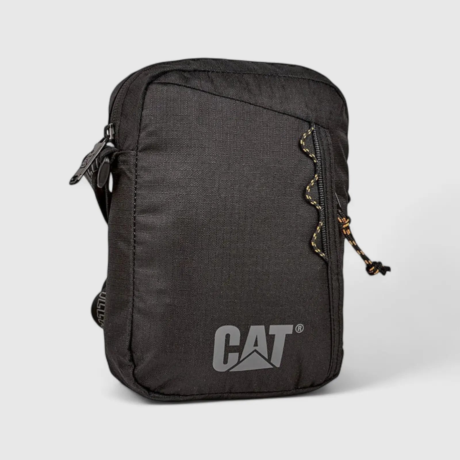 Cat Explorer Shoulder Bag 84867-01 Black