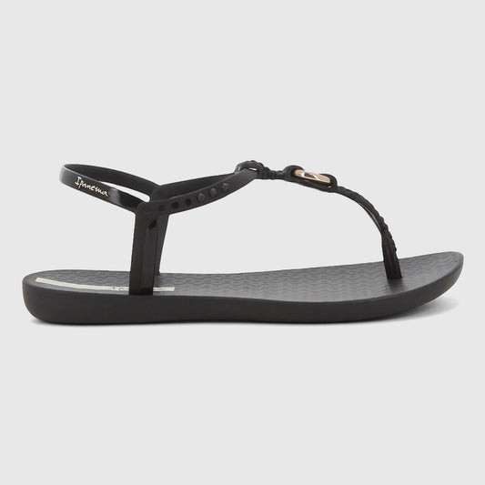 Black Ipanema Class Luma thong sandals with gold detail, featuring a textured sole, shown from a side view.