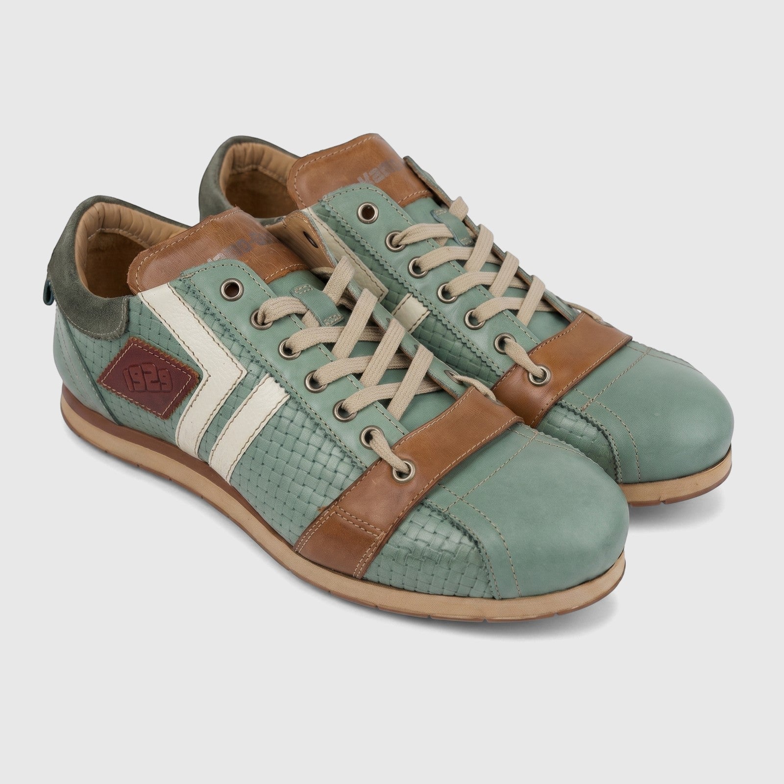 Kamo-Gutsu Men's Leather Sneaker Tifo 030 Icaro Salvia in green and brown with white stripes, shown in a side view.