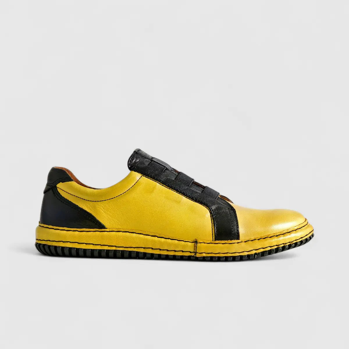 Karyoka Comfort Leather Boots 6467 Black/Yellow Oxfords | familyshoecentre