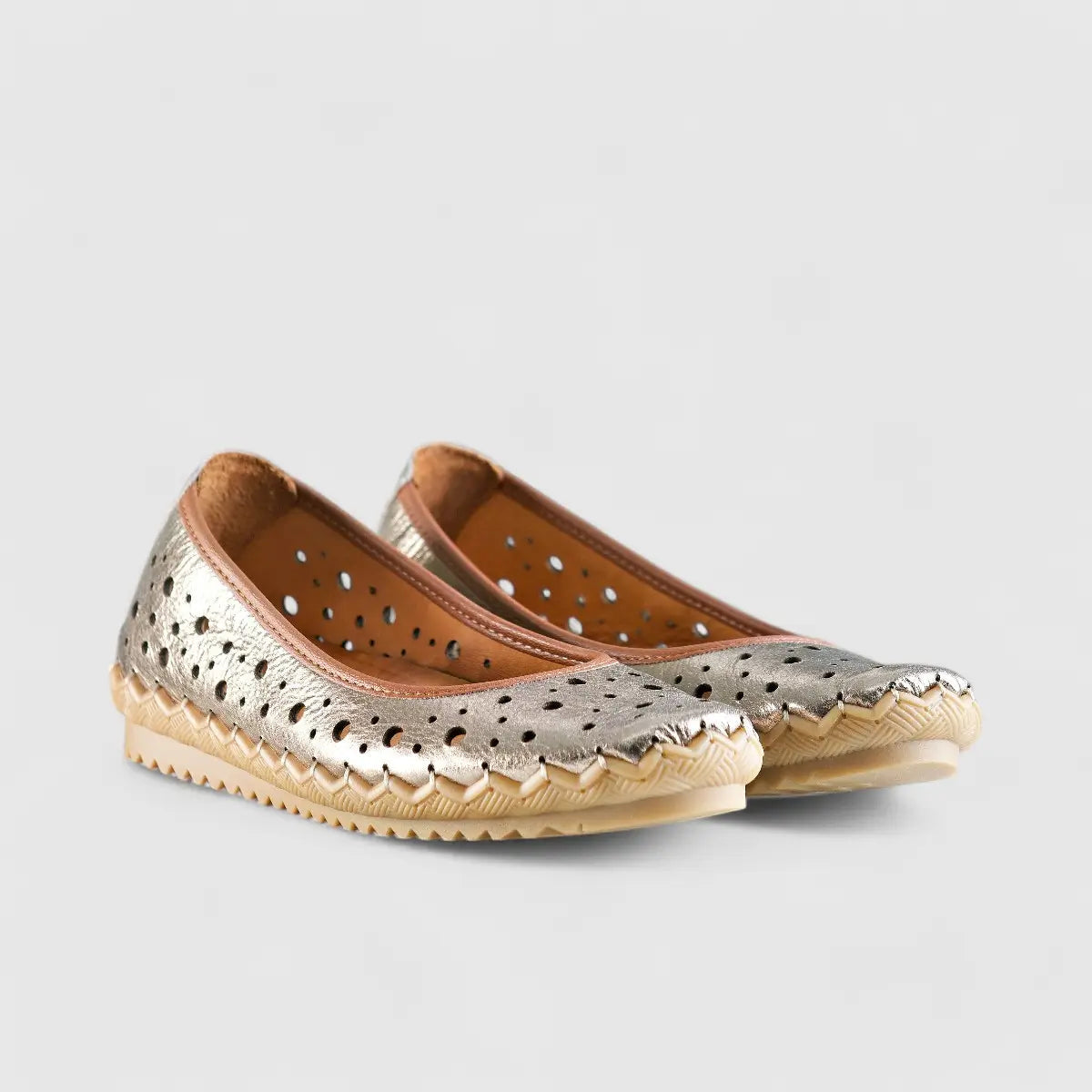 Karyoka Comfort Leather Casuals 5402 Pewter Sandals | familyshoecentre