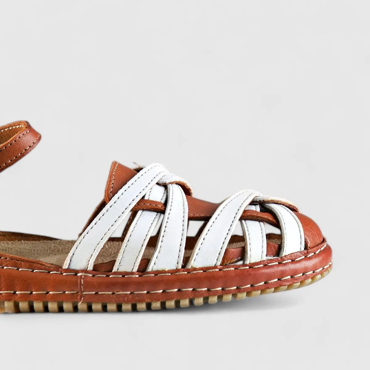 Karyoka Comfort Leather Casuals 6447 Tan/White Sandals | familyshoecentre