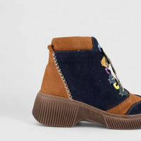 Karyoka Ladies Leather Comfort Ankle Boot 3615 Navy/Tan KB34