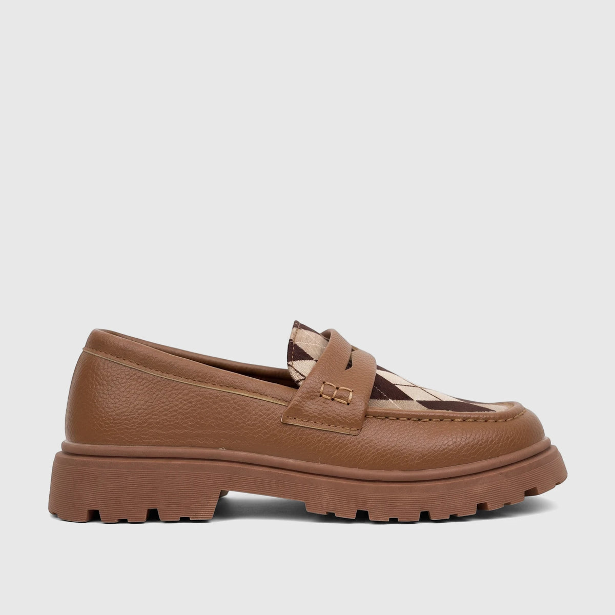 A single Klevas Boys Youth chunky sole loafer shoe in bowling tan brown, featuring an argyle pattern detail on the vamp.