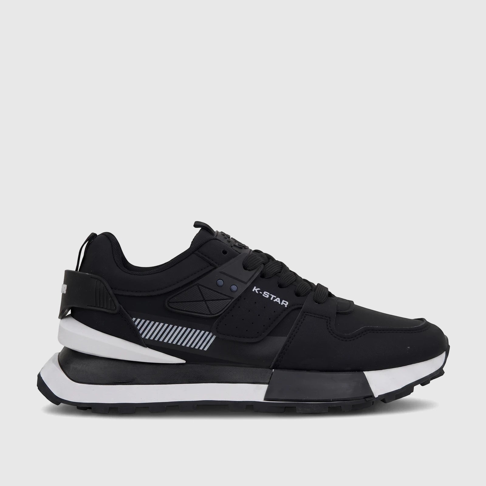Klevas Men's Casual Sneaker Ice K7622M in black with white accents and 'K-STAR' logo, viewed from the side on a plain