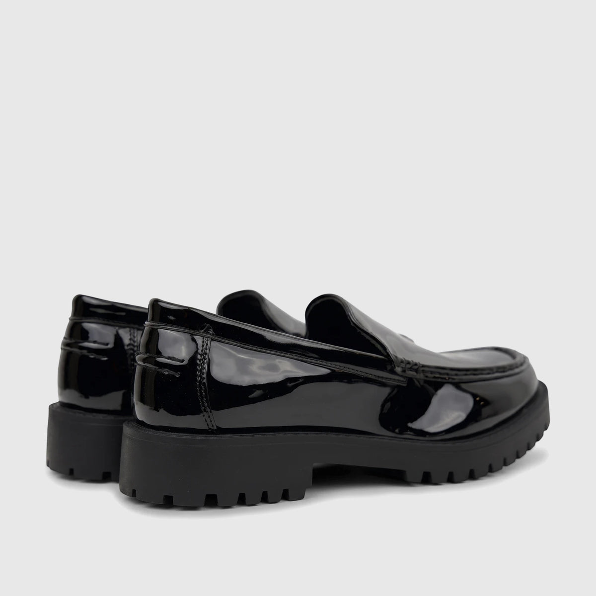Klevas Men's Chunky Sole Loafer Bass K8196M in black patent leather, featuring a glossy finish and rugged lug soles, viewed