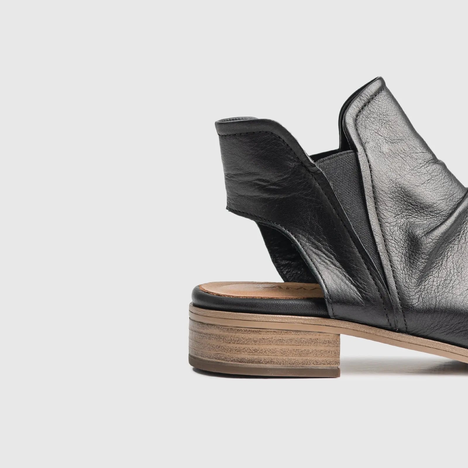Leather Comfort Block Heel Sandal Black 8841 Sandals | familyshoecentre
