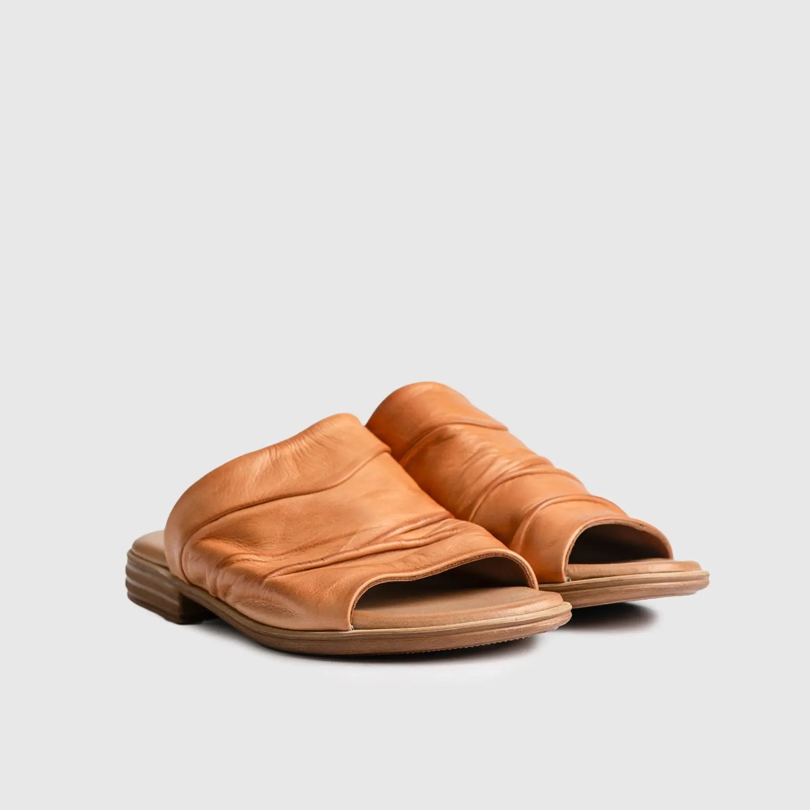 Leather Flat Comfort Sandals Tan 8540 Sandals | familyshoecentre