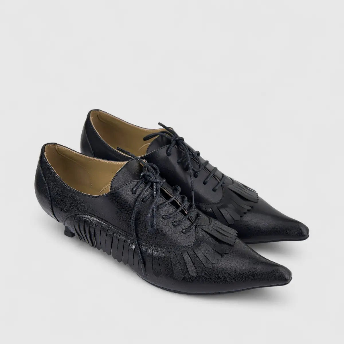 Morbido Ladies Leather Lace Up Shoe With Kitten Heel PON017