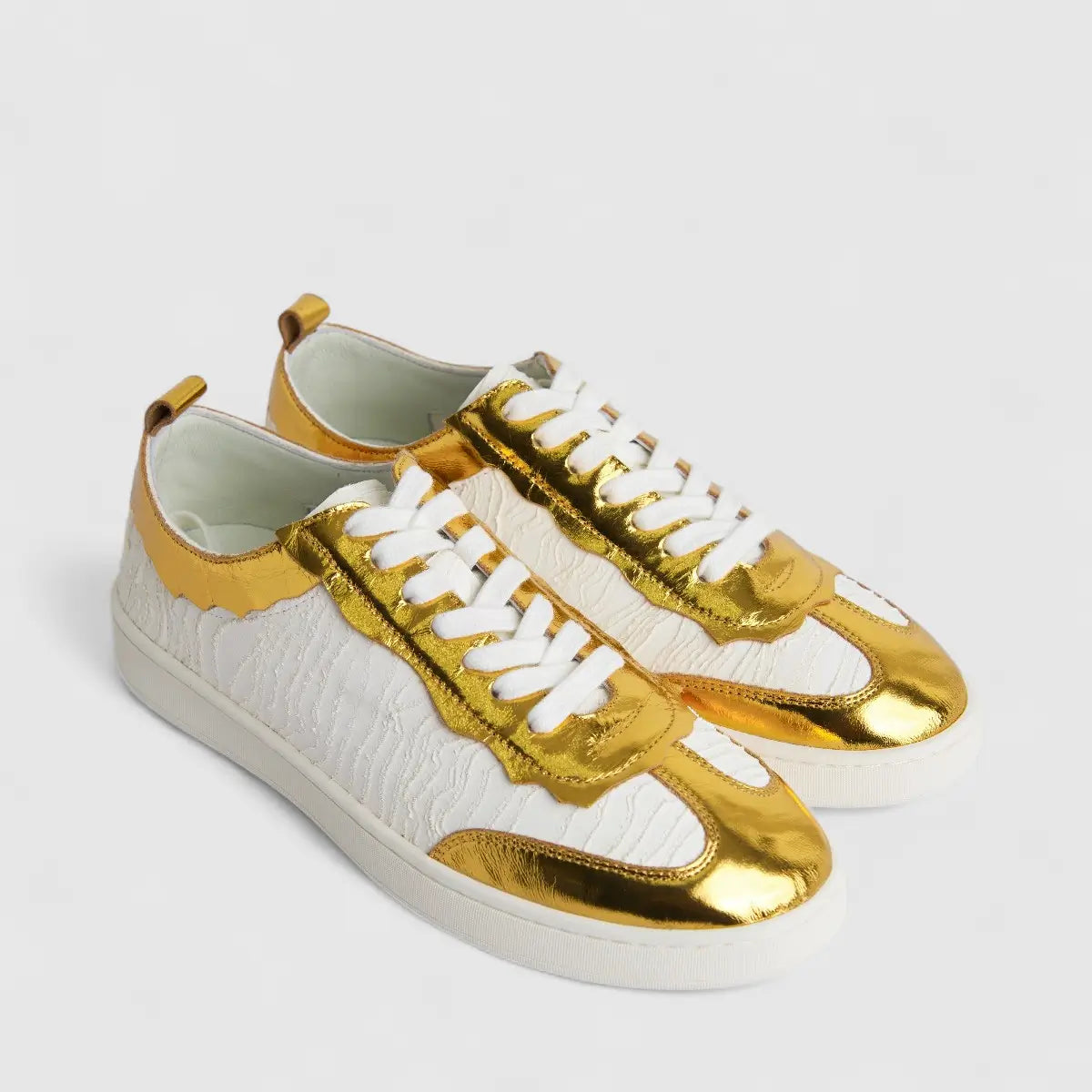 Morbido Ladies Leather Sneaker White Gold PON003