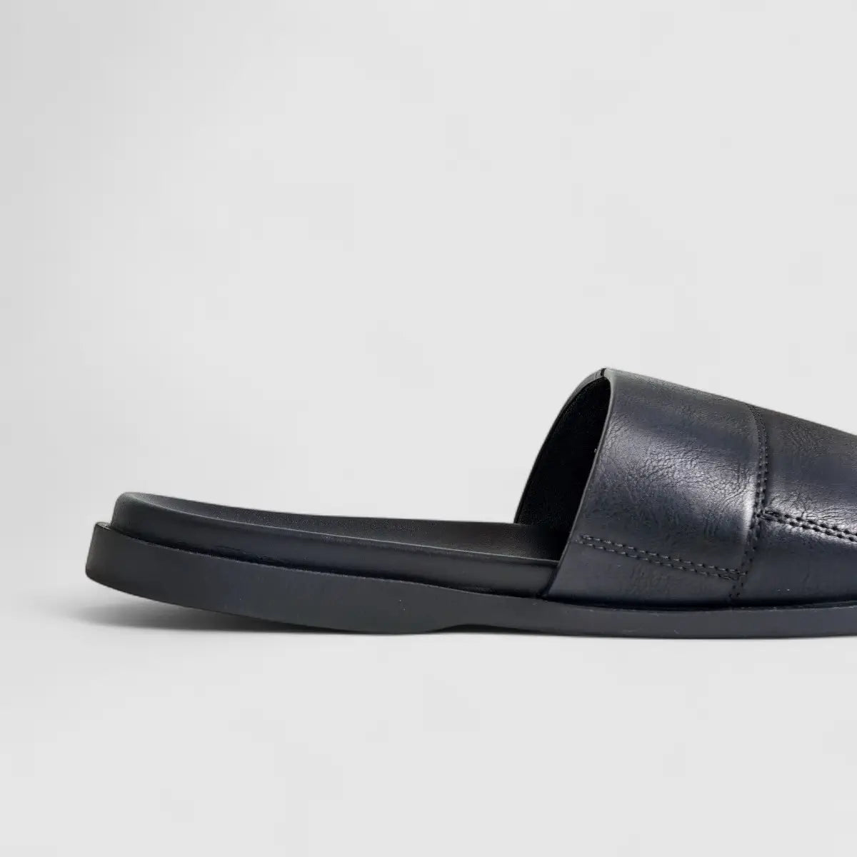 Puppies And Co. Comfort Sandal FM2526-21 Black PS5 Sandals | familyshoecentre