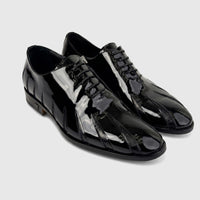 Roberto Cavalli Men's Black Patent Leather Dress Oxford 30713 shoes. Angled view, glossy finish, unique textured details.