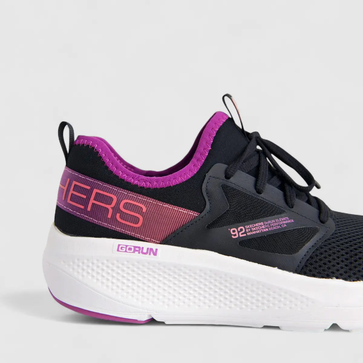 Skechers Ladies Comfort Sneaker Go Run Elevate 128317 Black Purple SW129