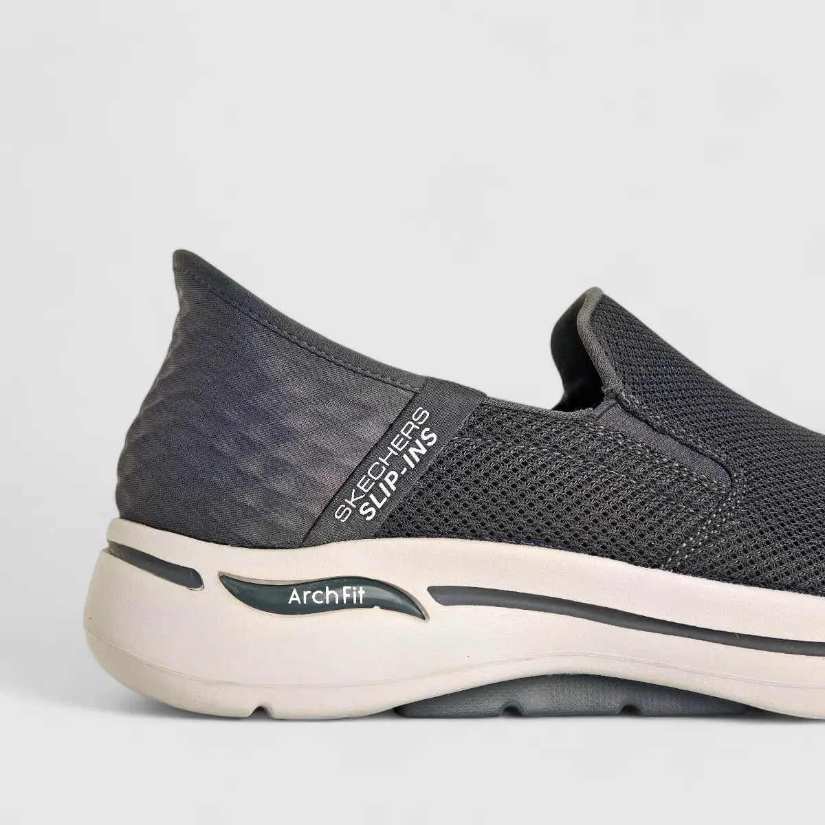 Skechers Men's Comfort Slip Ins Go Walk Arch Fit 216259 Charcoal SM108