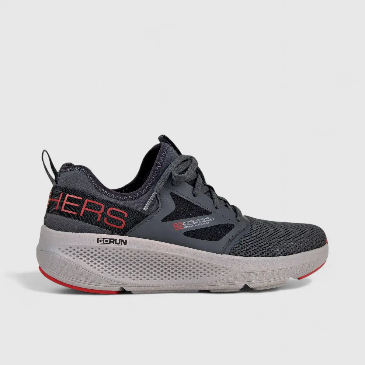 Skechers Men's Comfort Sneaker Go Run Elevate 220182 Charcoal Red SM87 Sneakers | familyshoecentre