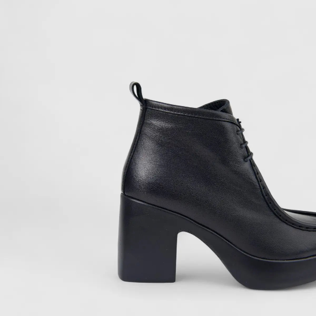 Sofia Mare Ladies Leather Ankle Boot With Block Heel 11510 Black SB84