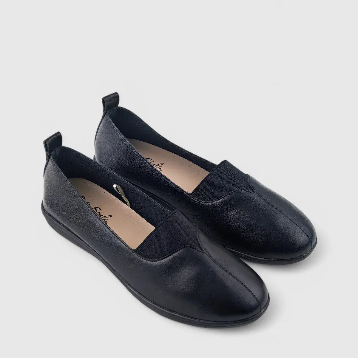 Soft Style By Hush Puppies Cara Pump Black 01534 Pumps | familyshoecentre