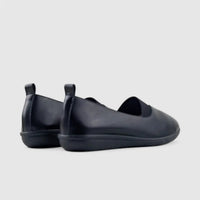 Soft Style By Hush Puppies Cara Pump Black 01534 Pumps | familyshoecentre