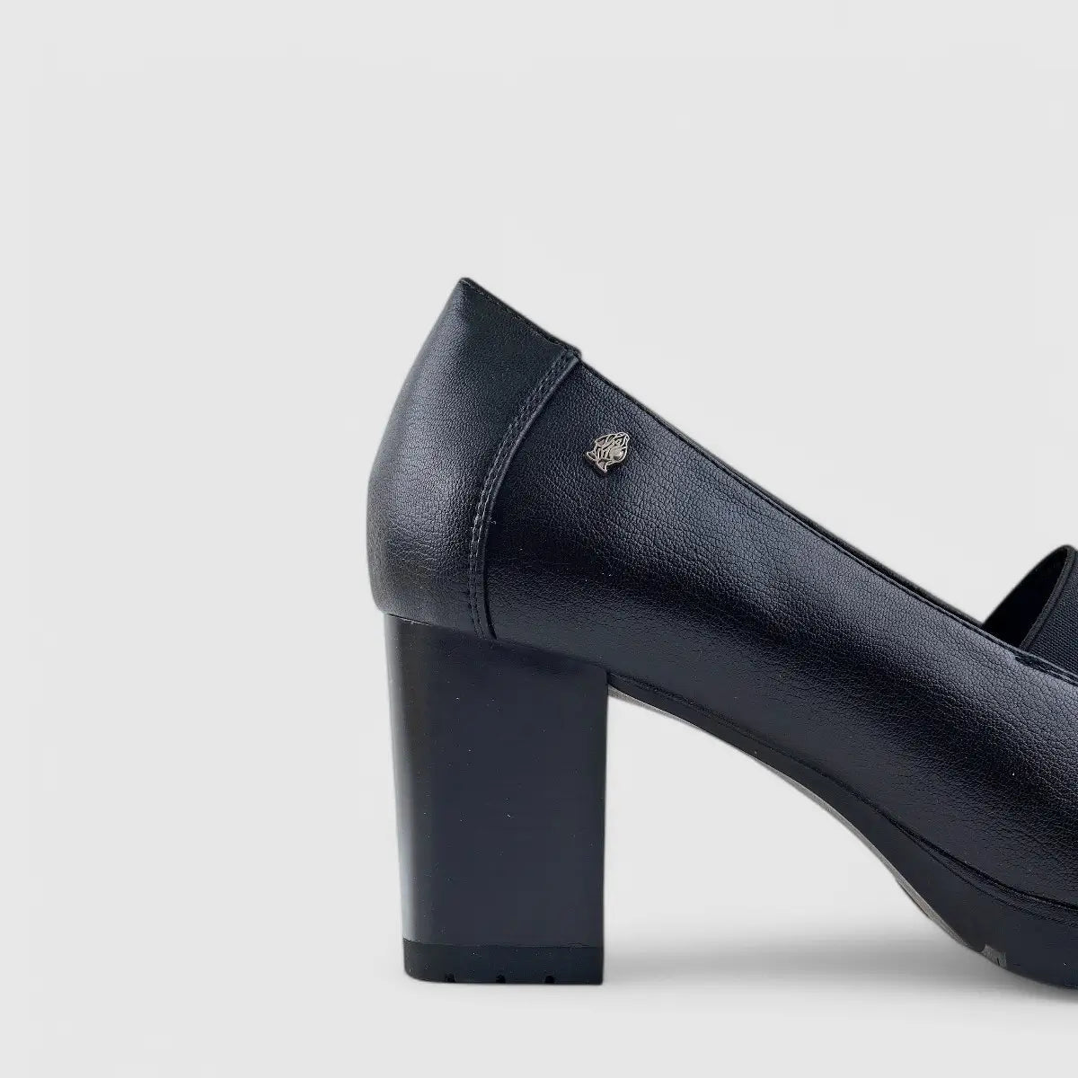 Soft Style By Hush Puppies Roma Black 01510 Heels | familyshoecentre