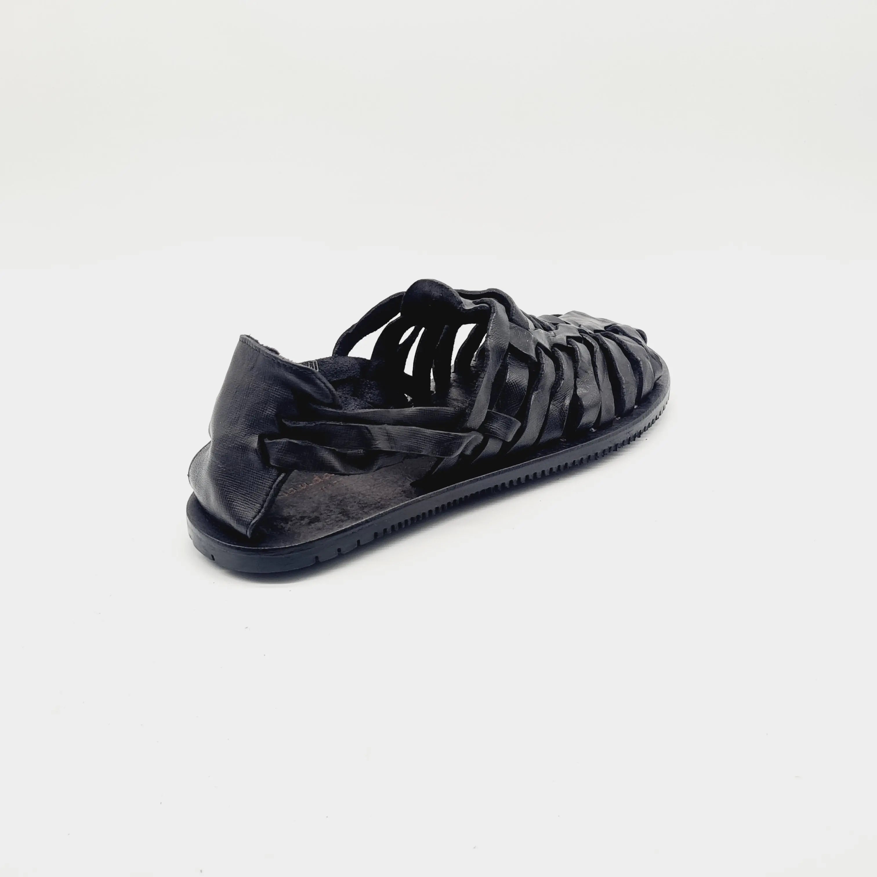 EMIZIONI 6579 BLACK Sandals | familyshoecentre