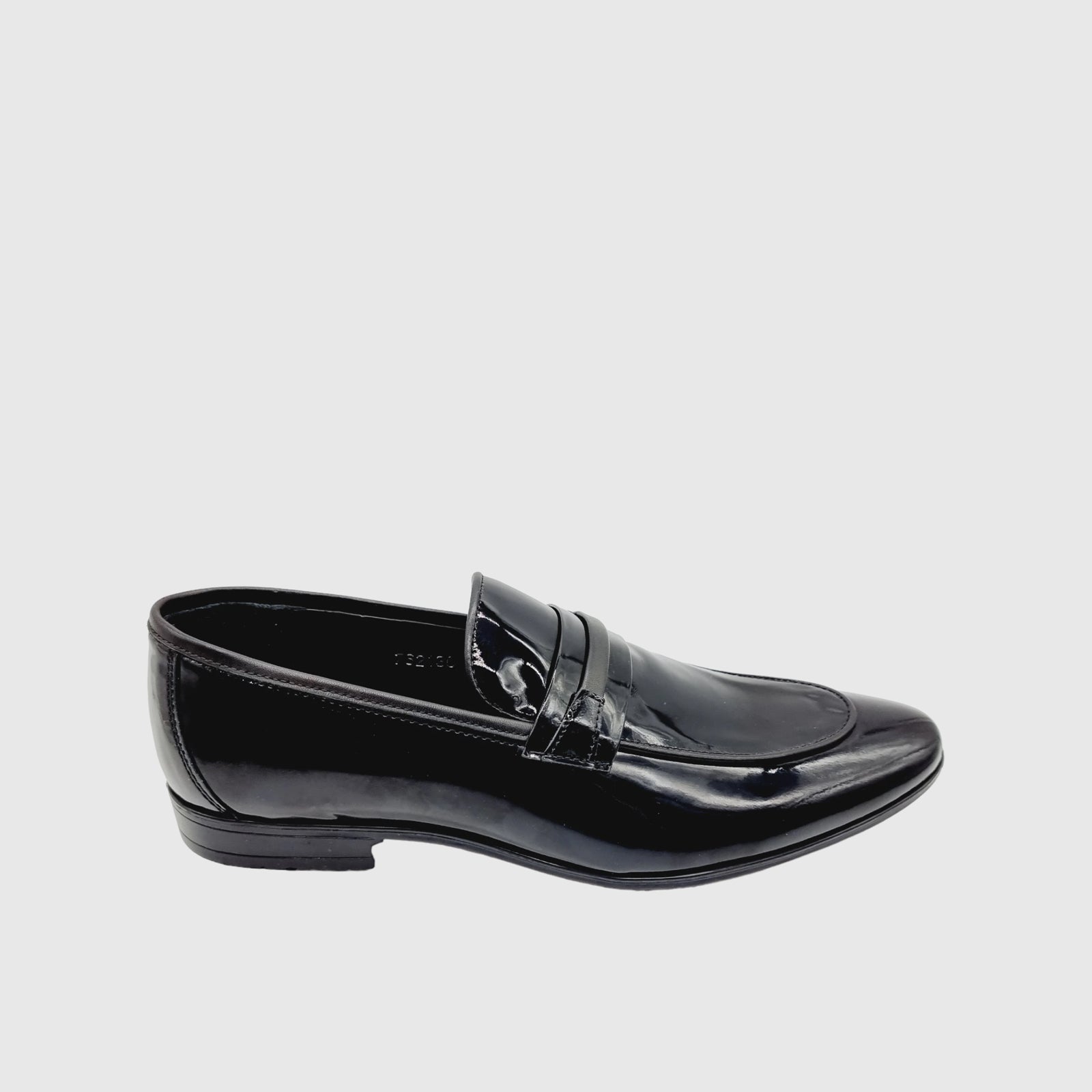 STREET SPIRIT SS10 BLACK Loafers | familyshoecentre