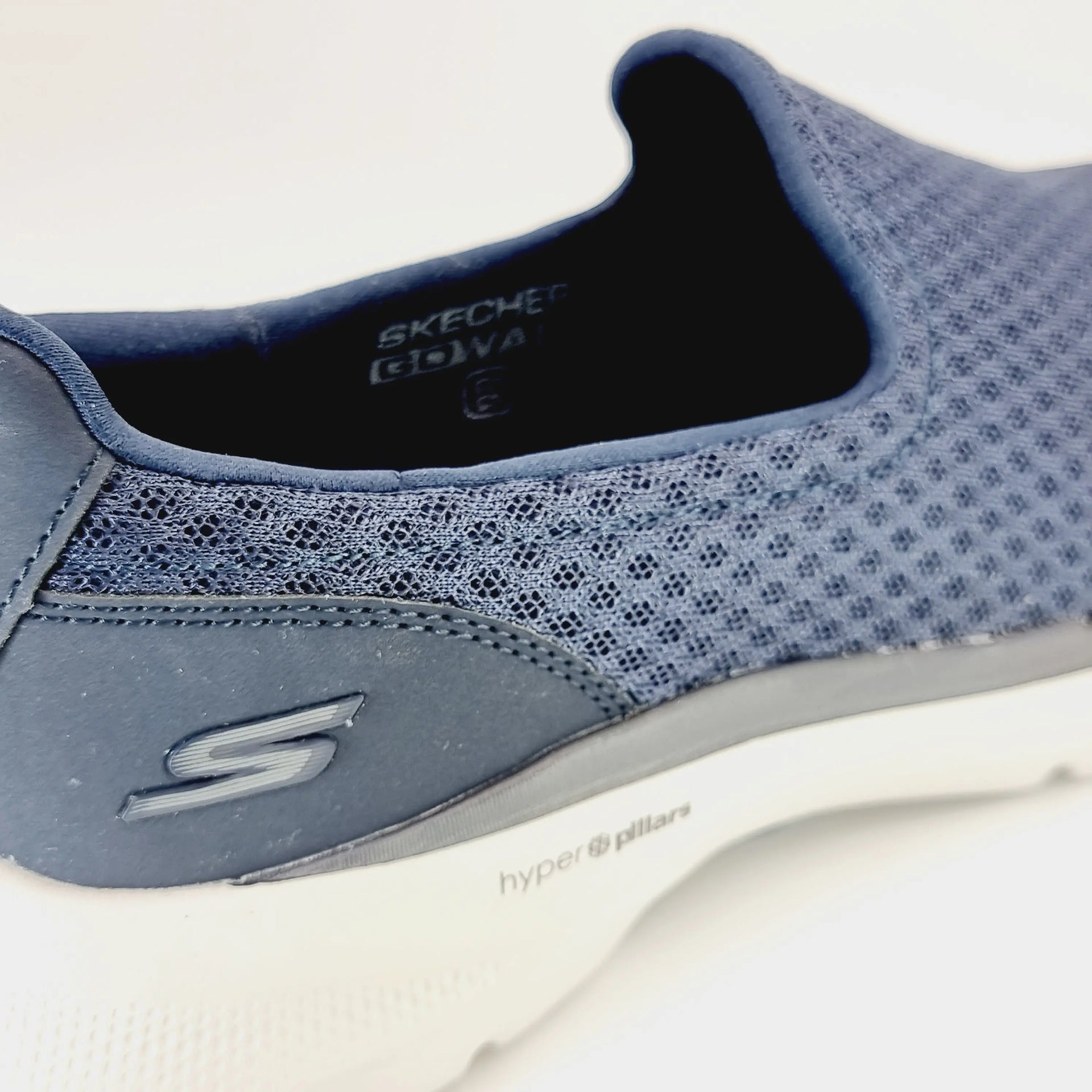 SKECHERS 216208 NAVY Sneakers | familyshoecentre