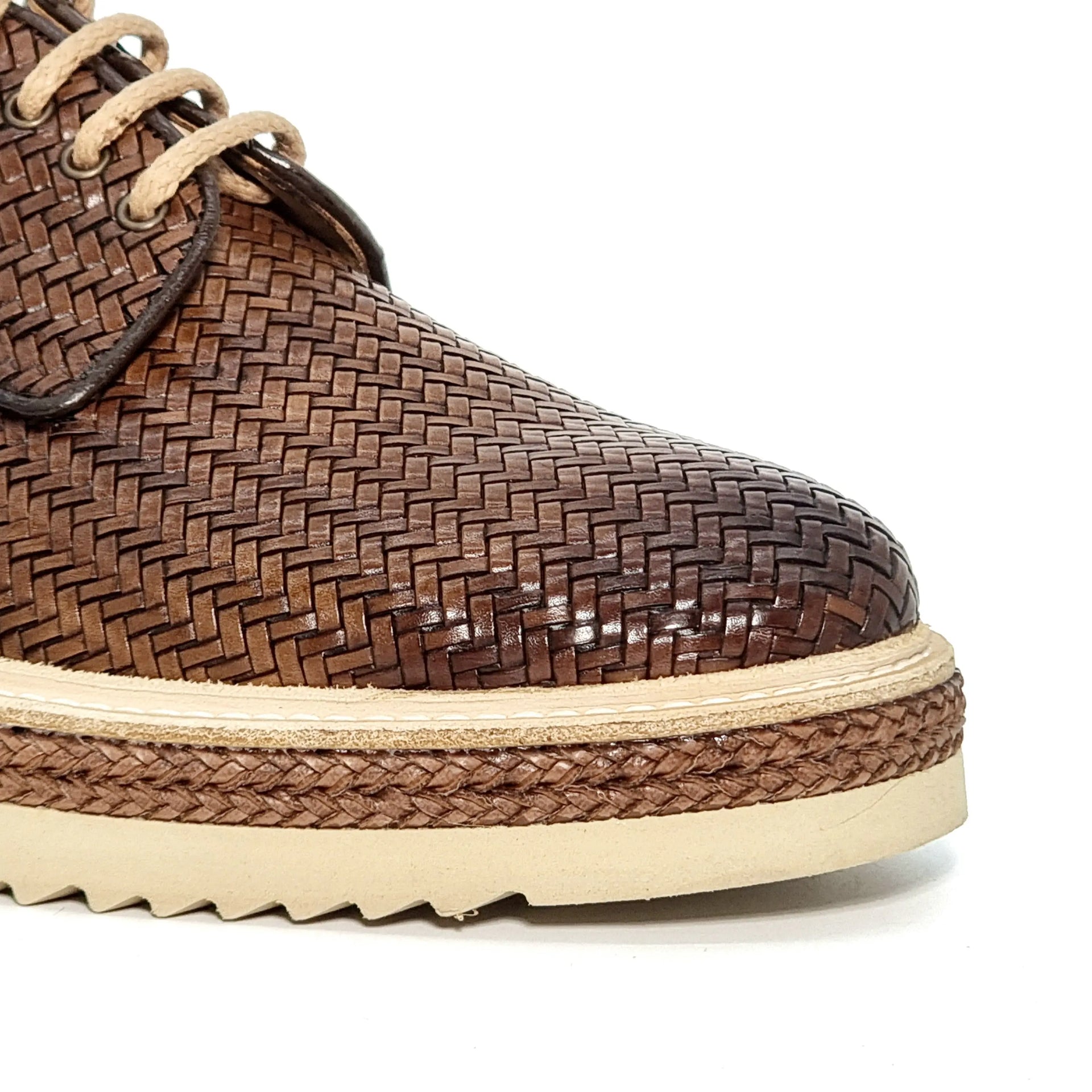 CALCE 37423 BROWN Oxfords | familyshoecentre