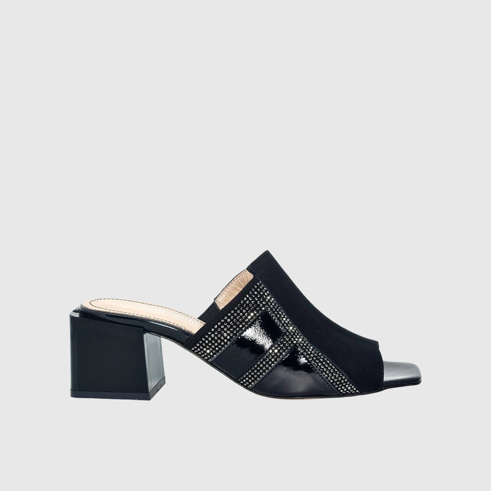 MV 5479 BLACK Sandals | familyshoecentre