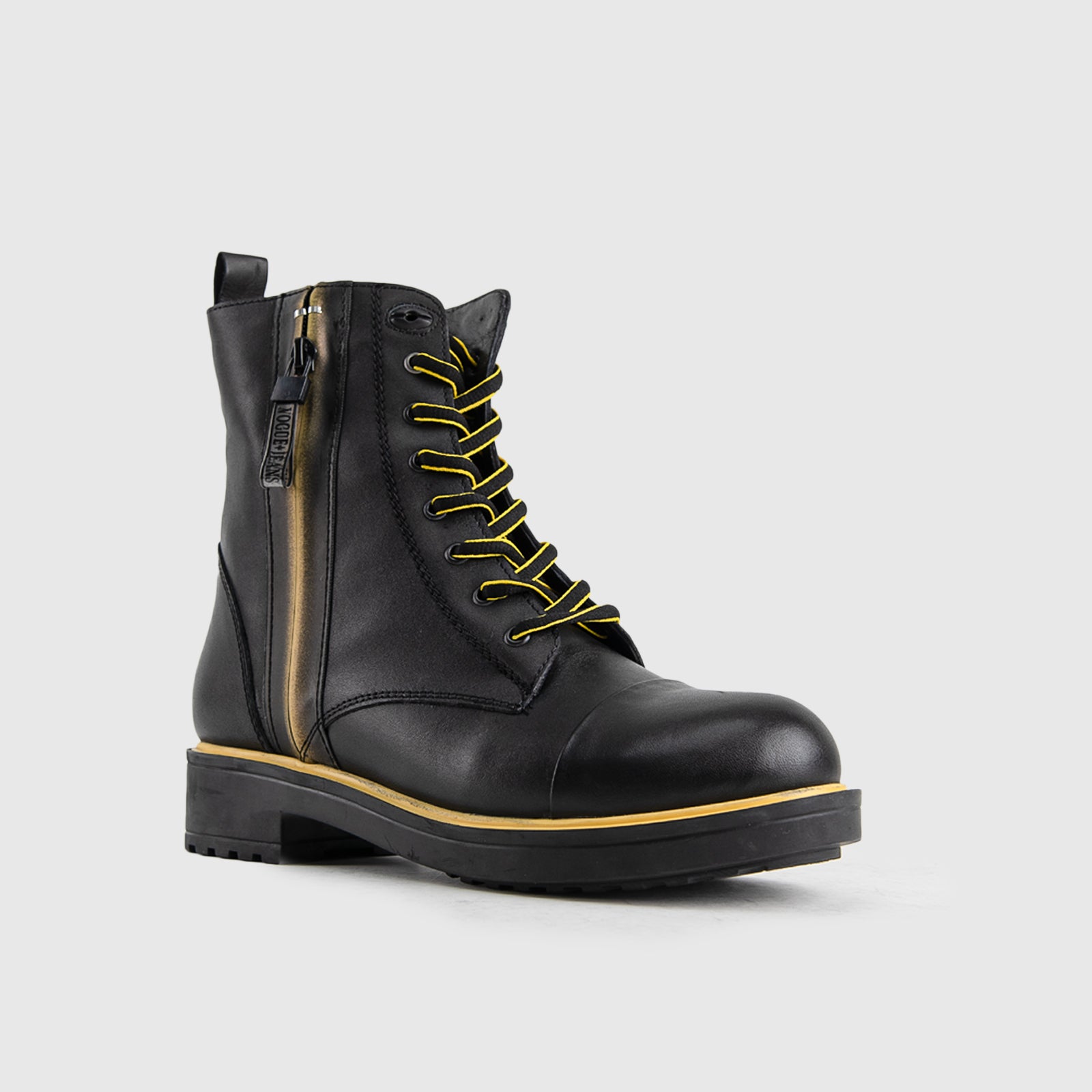 Dimato 750-2 Boots | familyshoecentre