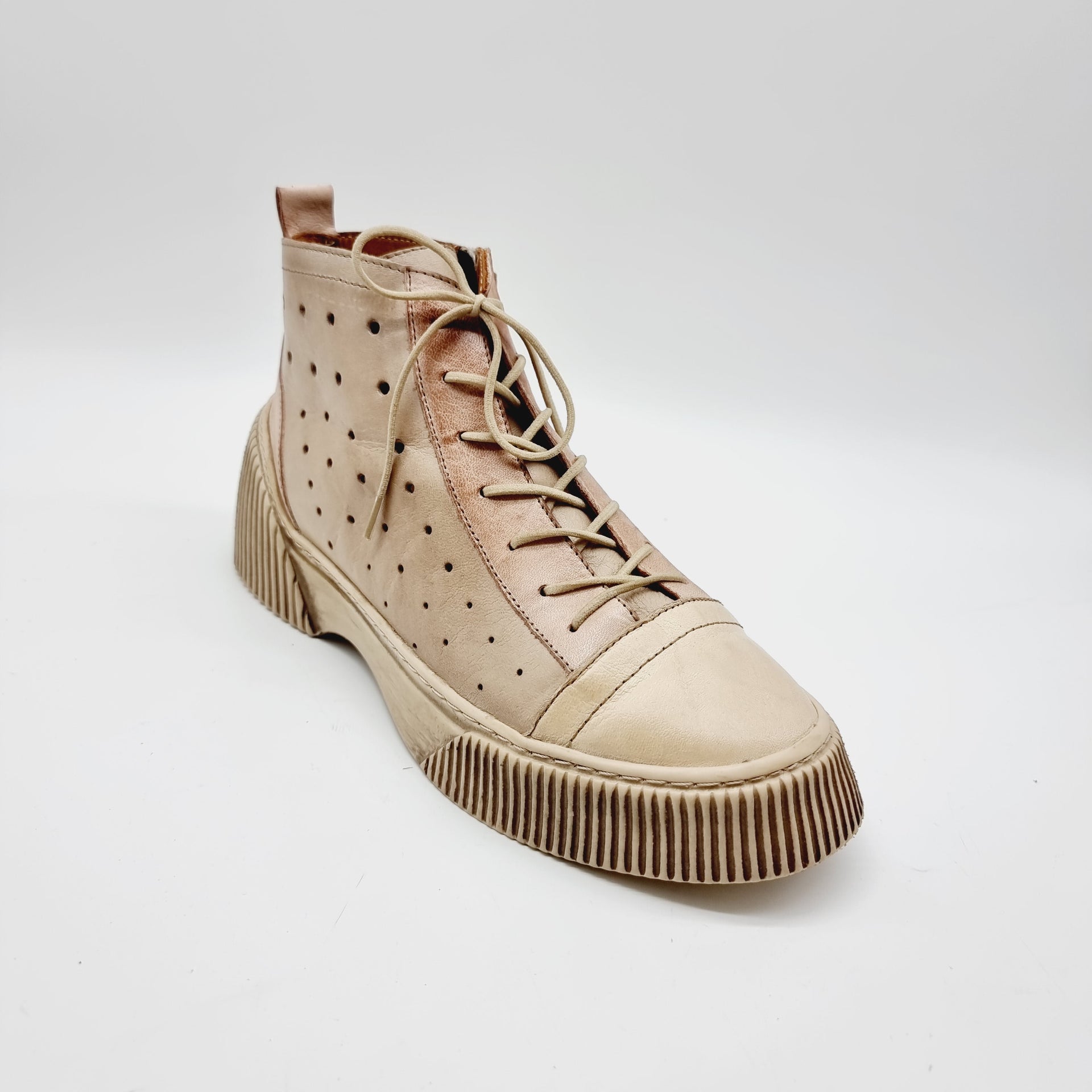 KAR 2563 BEIGE Sneakers | familyshoecentre