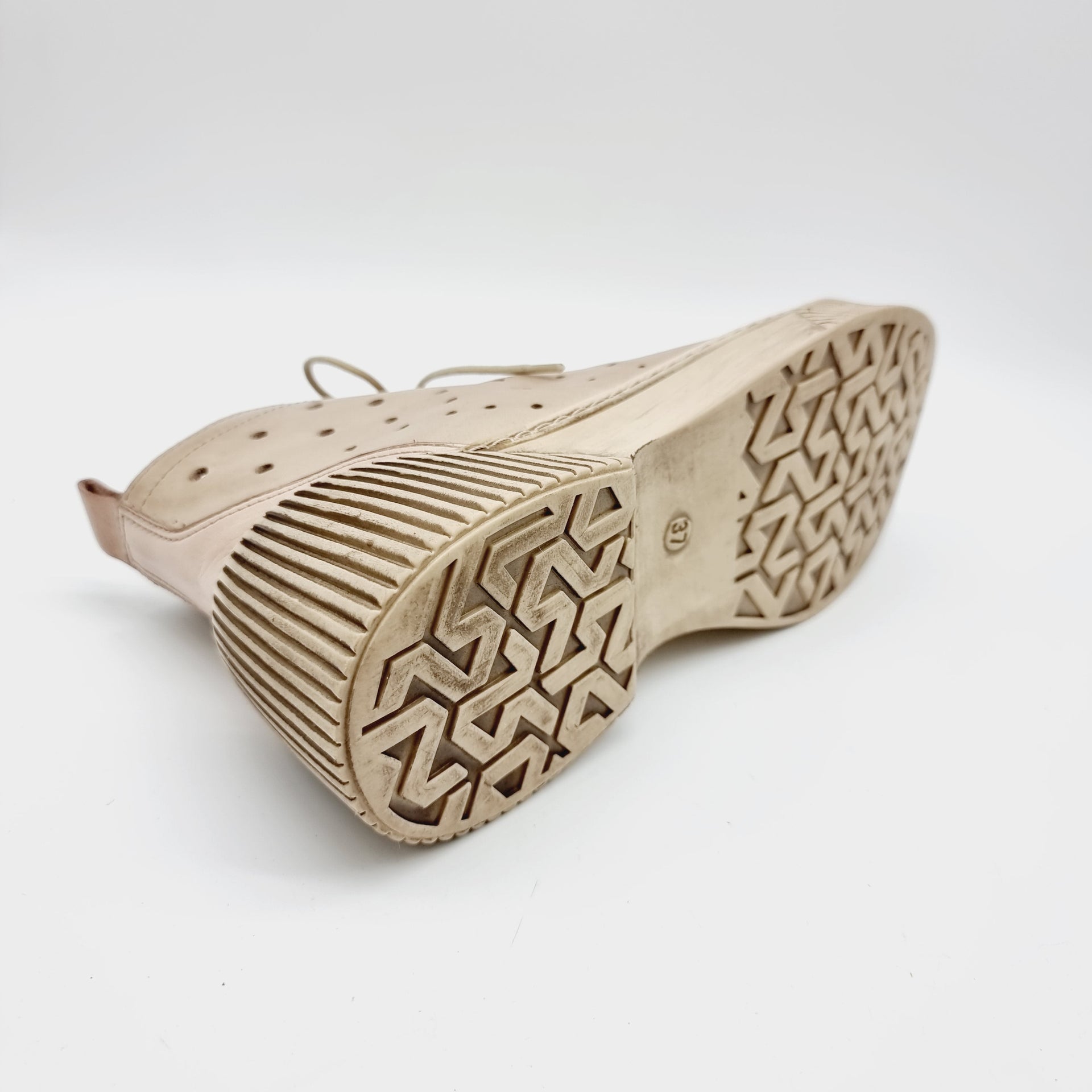 KAR 2563 BEIGE Sneakers | familyshoecentre