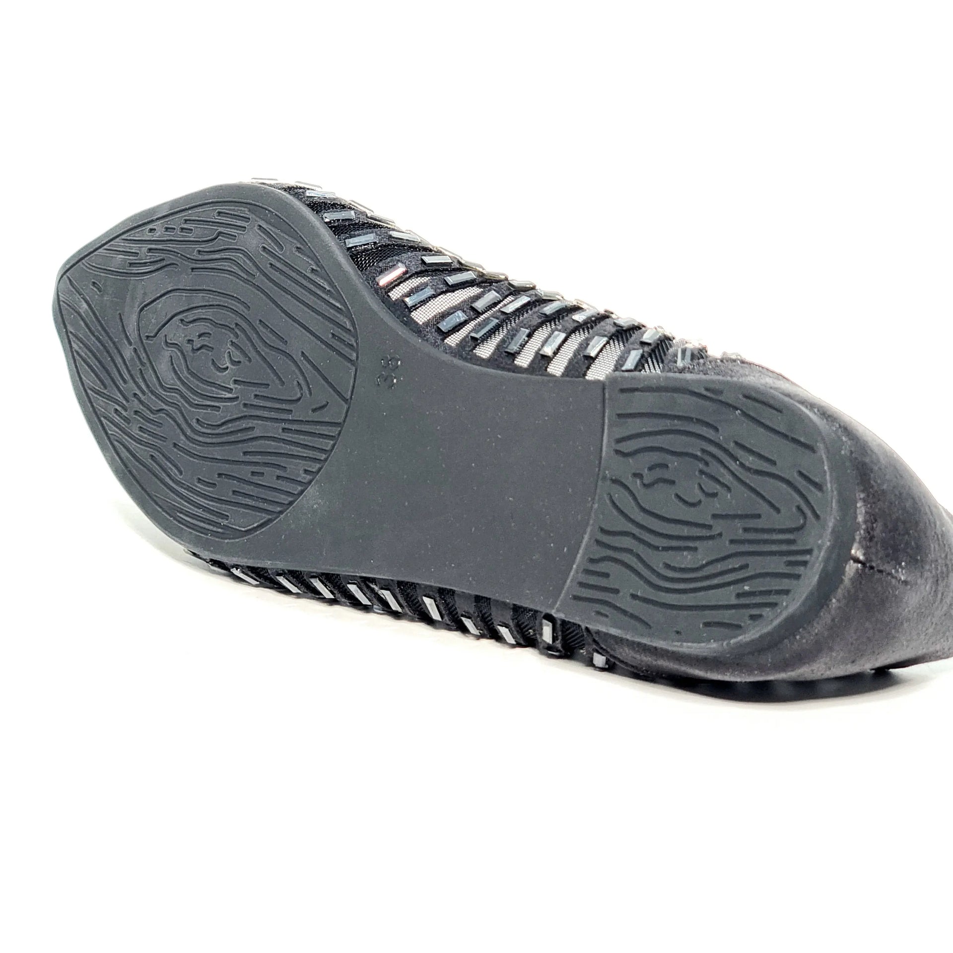 LL 001 BLACK Pumps | familyshoecentre