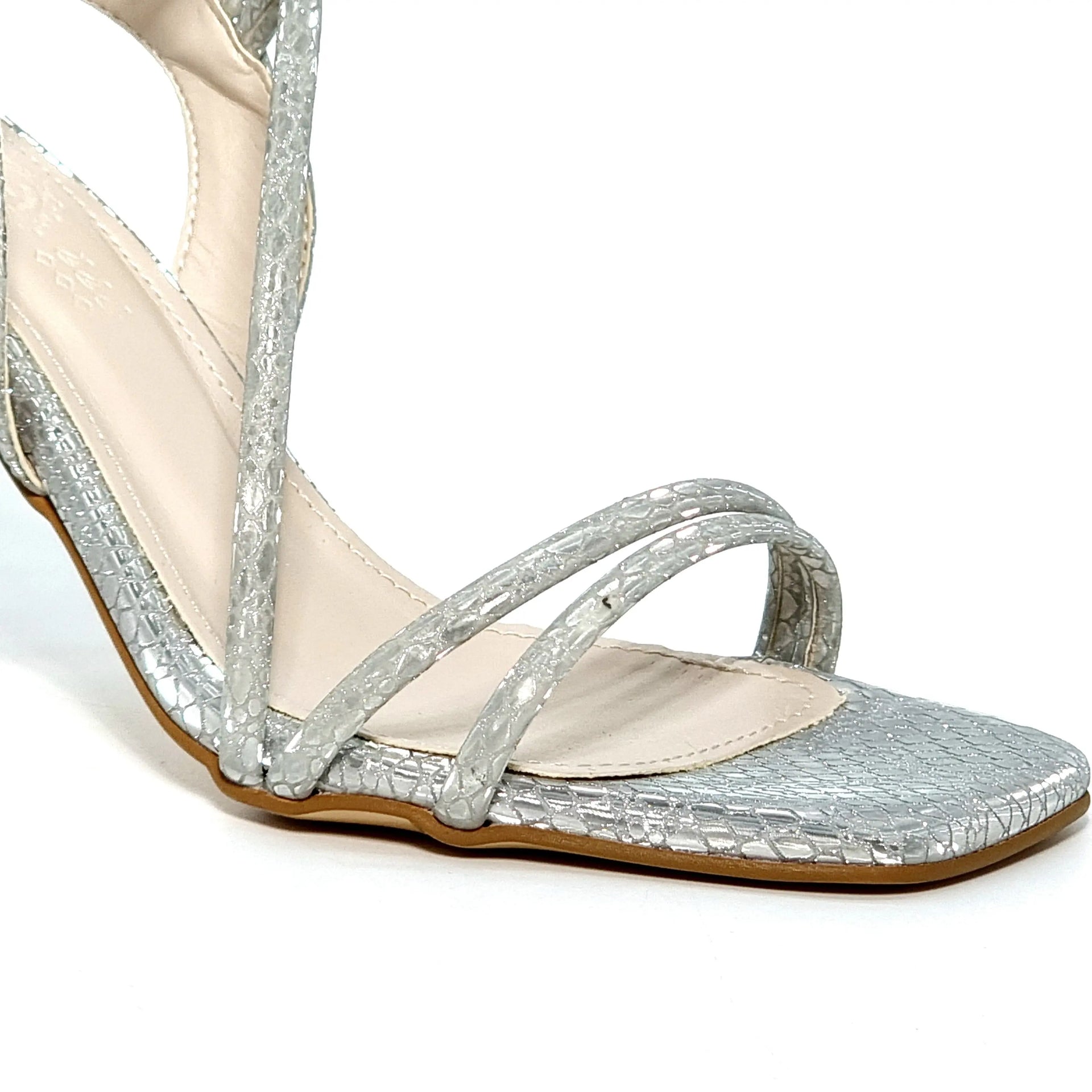 PM K545 SILVER Heels | familyshoecentre