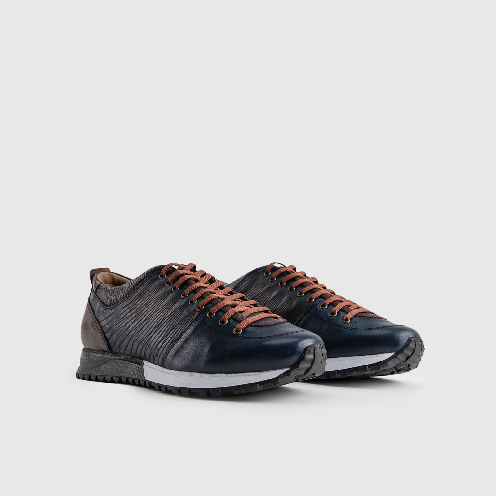 Tardelli 4332 Sneakers | familyshoecentre