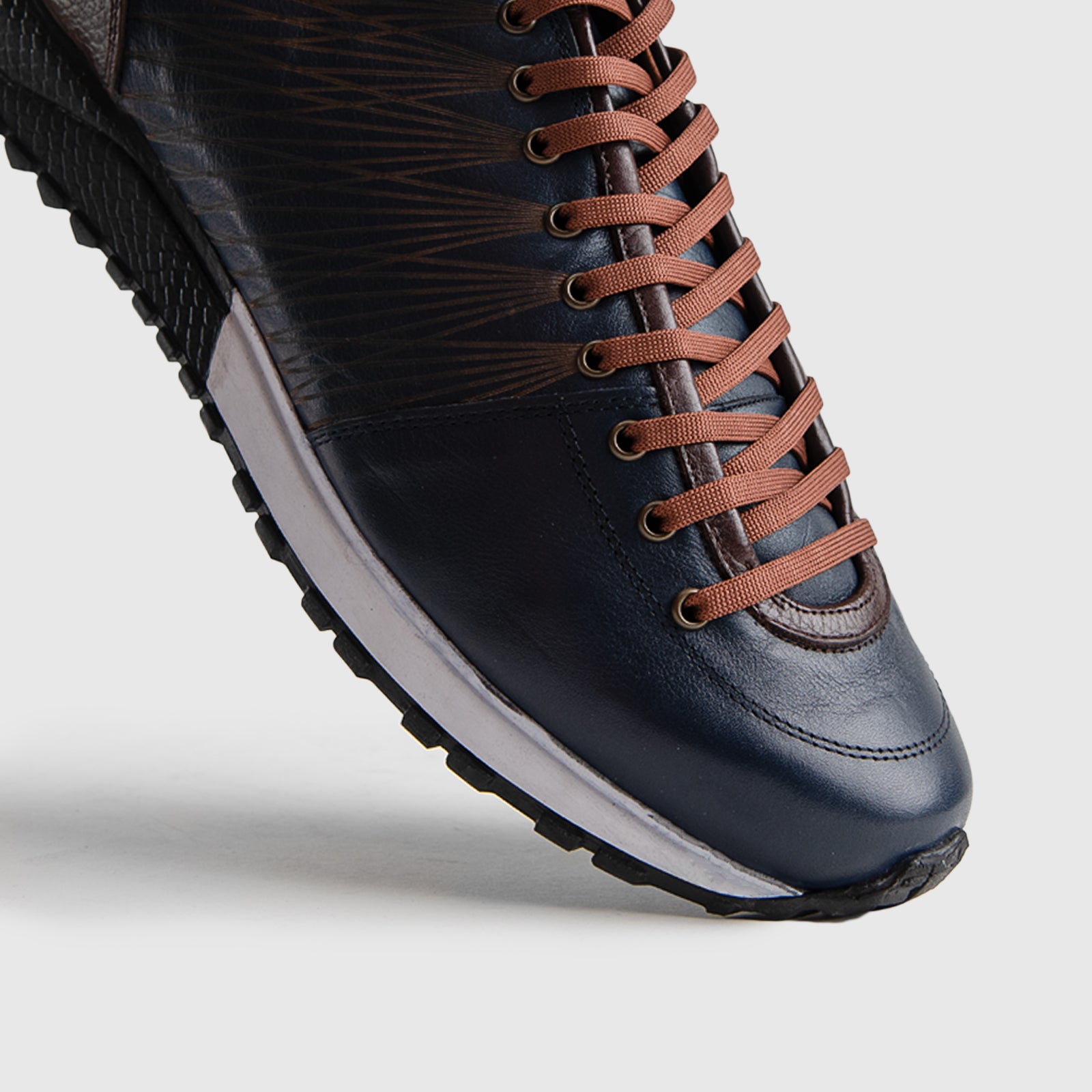 Tardelli 4332 Sneakers | familyshoecentre